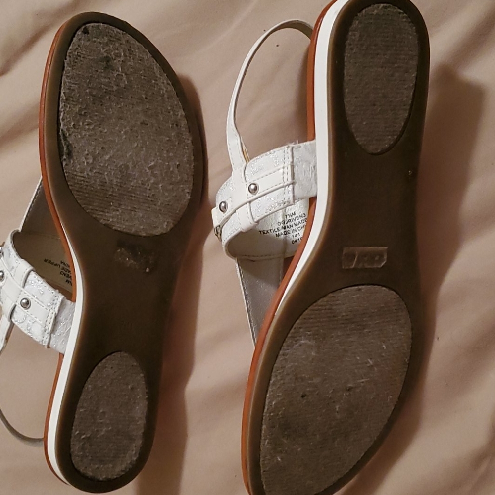 Shoes - Picture 2 of 2